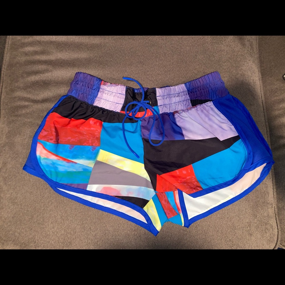 Athletic shorts